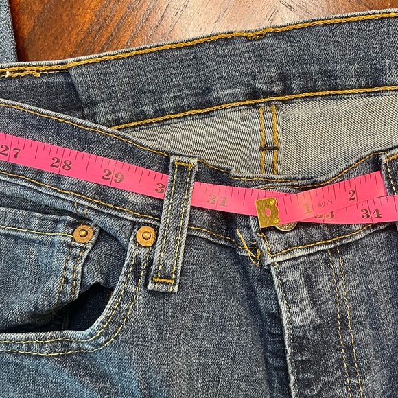 Men’s Levi 559 Light/Medium Wash Jeans - Picture 7 of 9